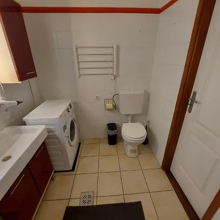 Westend Downtown Apartman *